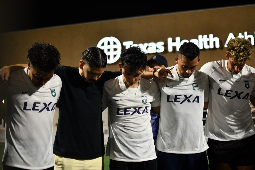 meet-the-popular-twitch-streamer-shooting-for-irl-soccer-success-–-d-magazine