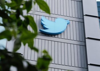 twitter's-us.-ad-sales-down-59%-despite-musk's-'breaking-even'-claims,-report-says