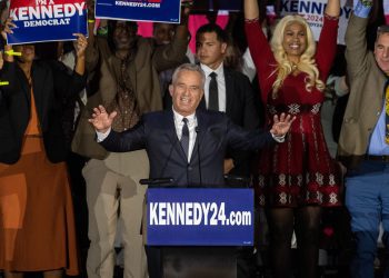 instagram-lifts-ban-on-robert-f-kennedy-jr.-–-the-messenger