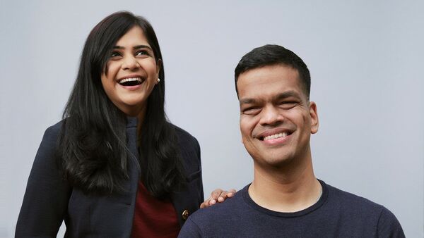 the-hosts-of-'the-aarthi-and-sriram-show'-join-iheartpodcasts-–-mint