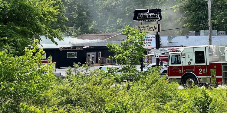 welding-incident-sparks-fire-at-bare-arms-indoor-gun-range-–-wymt
