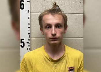 sheriff:-teen-accidentally-shot-while-making-snapchat-video-–-action-news-5