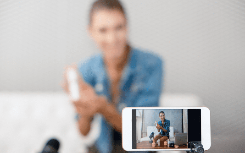 10-youtube-marketing-strategies-&-tips-(with-examples)