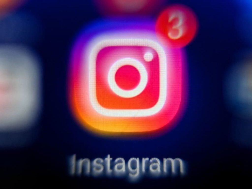 meta-scrambles-to-fix-instagram-algorithm-connecting-'vast-paedophile-network'