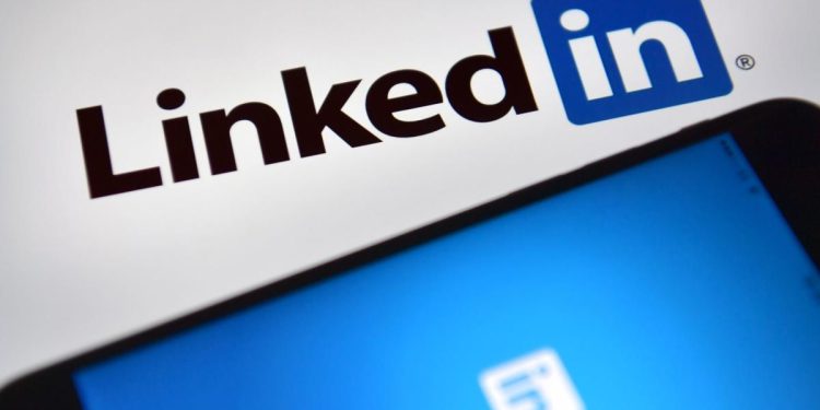 linkedin-bets-on-skills-over-degrees-as-future-labor-market-currency-–-yahoo-finance