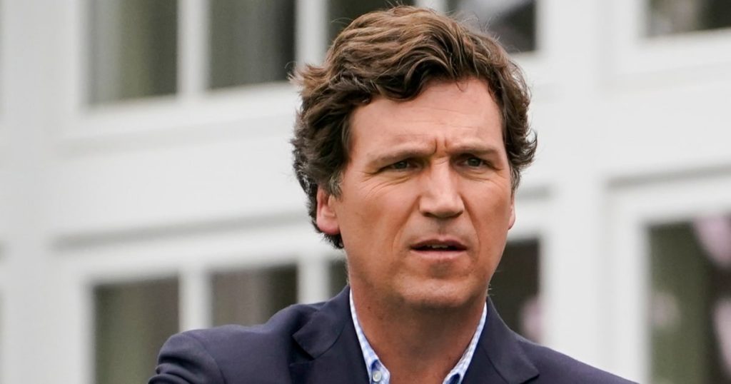 fox-news-sends-tucker-carlson-cease-and-desist-letter-over-new-twitter-show