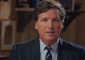 tucker-carlson-blasts-'filthy-and-decadent'-trump-aides-on-twitter-who-exploited-his-need-for-flattery