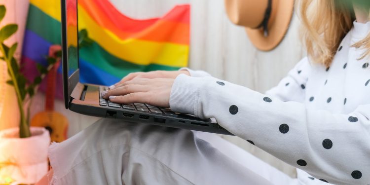 twitter-is-the-least-safe-social-media-site-for-lgbtq-people,-glaad-says-–-popular-science