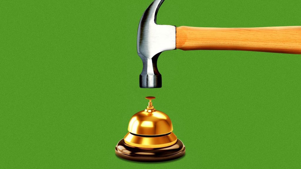 redevelopers-are-pouncing-on-shuttered-hotels-–-axios