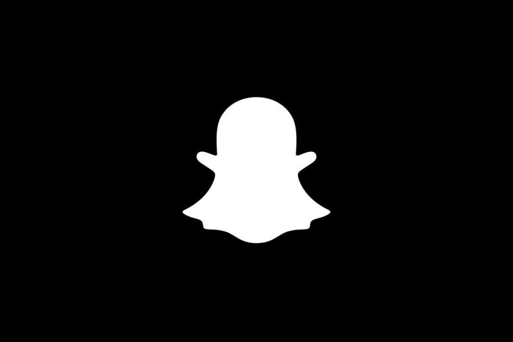 snapchat-finally-brings-dark-mode-to-android,-but-only-for-snapchat+-subscribers