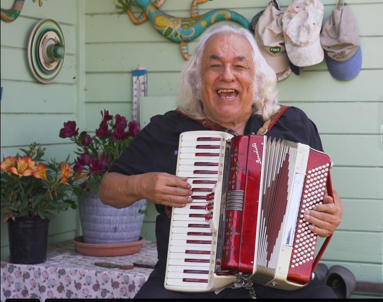 carlos-mejia-godoy-“life-in-exile”-documentary-now-online-–-havana-times