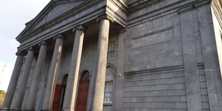 woman-who-assaulted-another-woman-denies-posting-about-it-on-snapchat-–-leitrim-live