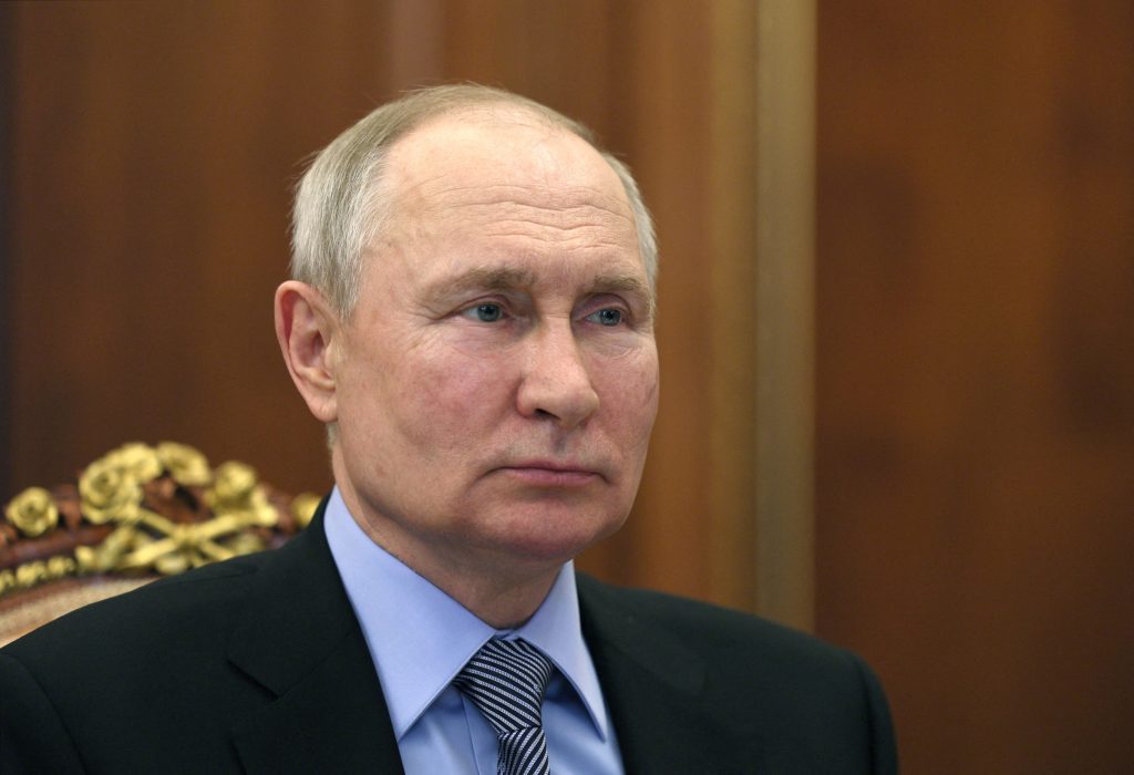 the-left's-peculiar-alignment-with-russia-|-opinion-–-newsweek
