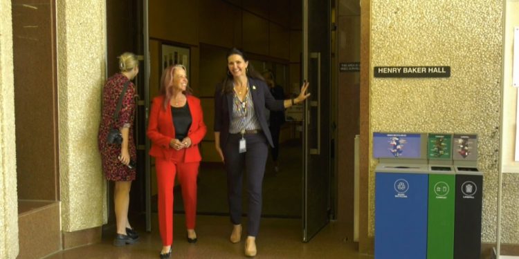 regina-mayor-meets-regina's-mayor-after-online-mix-up-–-ctv-news-regina