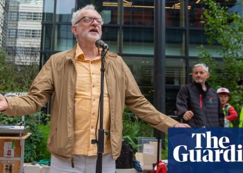 twitter-rips-into-jeremy-corbyn's-'pretentious'-poetry-–-except-it's-actually-by-shelley