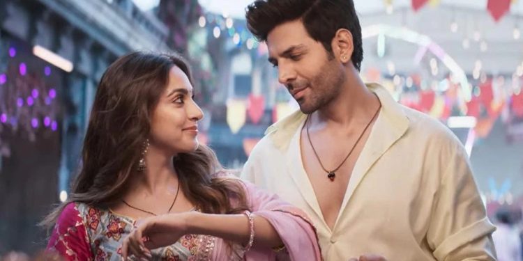 'satyaprem-ki-katha'-twitter-review:-'blockbuster-loading,'-say-moviegoers-on-kartik-aaryan-…