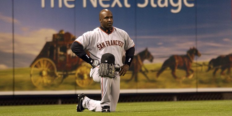 barry-bonds-admits-he-'wasn't-the-best-clubhouse-guy,'-says-teammates-thought-he-was-a-'d—'