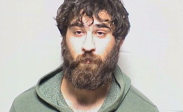 man-charged-with-grooming-round-lake-child-through-snapchat,-making-sexual-comments-to-her