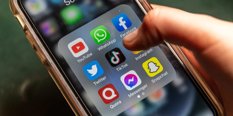 tiktok-companies-report-huge-uptick-in-users-during-french-riots-–-the-messenger
