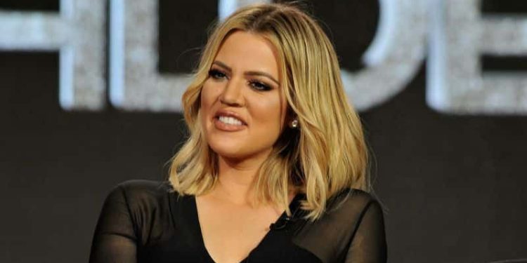 khloe-kardashian's-snapchat-post-becomes-a-joke-after-fans-spot-a-'noticeable'-spelling-error