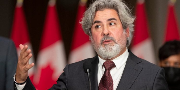 after-facebook-blocks-news,-canada-fires-back-by-halting-advertising-buys