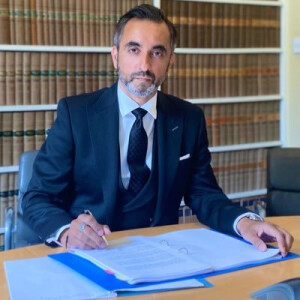 covid-inquiry:-disclosure-of-whatsapp-messages-welcomed-by-anwar-|-scottish-legal-news