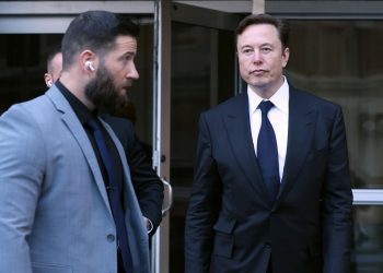 elon-musk's-twitter-sues-top-law-firm-wachtell-over-$90-million-fee-–-cnbc