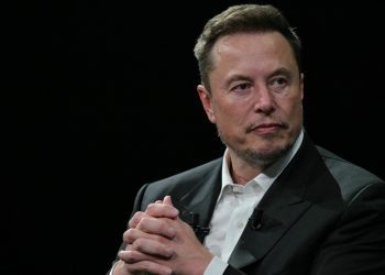elonjet-lands-on-threads-after-twitter-suspended-it-for-tracking-elon-musk's-jet-–-npr