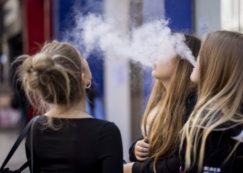 teenagers-rushed-to-hospital-with-seizures-after-buying-vapes-on-snapchat-–-birmingham-live
