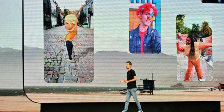 snap's-push-to-tempt-creators-seems-to-be-working-–-wsj