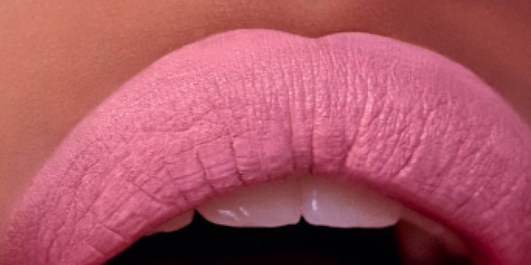 dr-tijion-esho-talks-skincare,-snapchat-dysmorphia-and-new-cosmetic-procedures