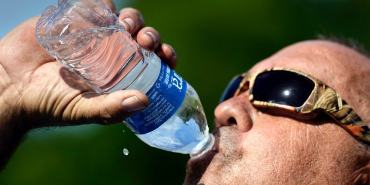 no-water-for-you-–-latino-rebels-–