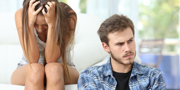 jealous-boyfriend-loses-his-mind-if-male-pal-messages-me-on-snapchat-|-the-sun
