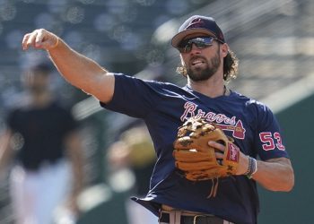 charlie-culberson,-the-braves'-26th-man,-makes-season-debut