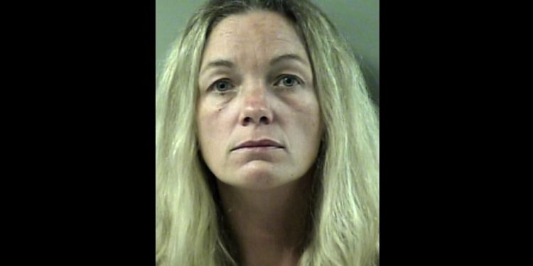 report:-niceville-woman-gave-minors-alcohol,-had-sexual-contact-with-teen-–-wear-tv