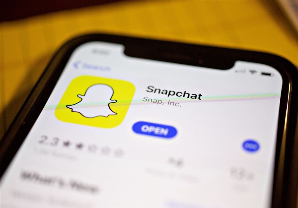 7-charged-with-hacking-snapchat-accounts-to-obtain-explicit-images