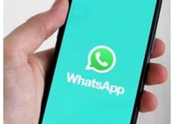 whatsapp-rolls-out-update-to-fix-emoji-keyboard-crashes-on-android-beta-app-–-techlusive