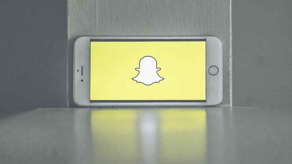 tiktok-star-breckie-hill-snapchat-shower-video-goes-viral-on-instagram,-twitter-and-reddit