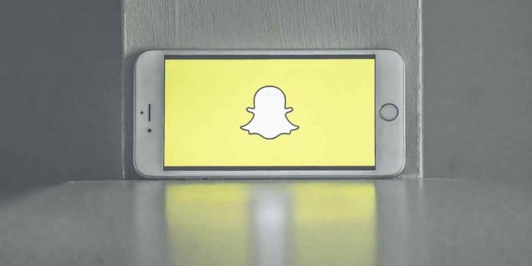 tiktok-star-breckie-hill-snapchat-shower-video-goes-viral-on-instagram,-twitter-and-reddit