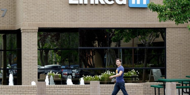 bay-area-tech-layoffs:-linkedin-cuts-nearly-200-jobs-–-kron4