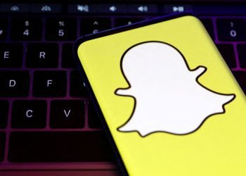 snap's-boss-destroys-$43-bln-in-a-snap-–-reuters