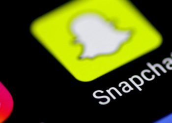 snap's-bleak-earnings-just-crashed-its-stock-–-again-–-markets-insider
