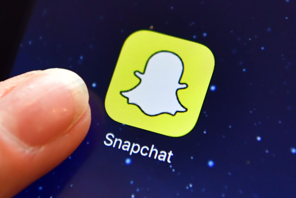 snap-warns-about-current-quarter-sales-as-it-tries-to-boost-ad-revenue-–-investopedia