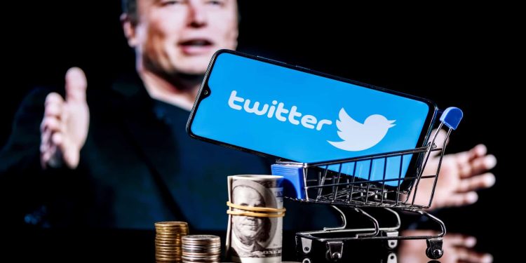 x-(twitter)-slashes-video-ad-prices-to-lure-back-advertisers-–-search-engine-land