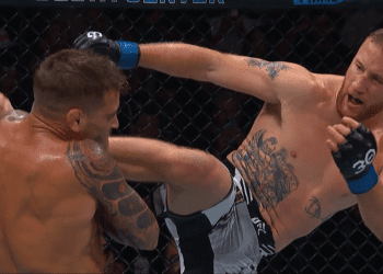 twitter-reacts-to-justin-gaethje's-insane-ko-of-dustin-poirier-to-win-'bmf'-title-at-ufc-291