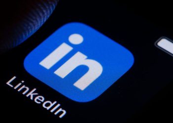 linkedin-is-testing-microsoft's-ai-art-generator-to-design-your-posts.-here's-how-it-works