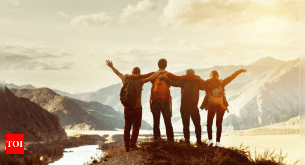 happy-friendship-day-2023:-wishes,-messages,-quotes,-images,-facebook-&-whatsapp-status
