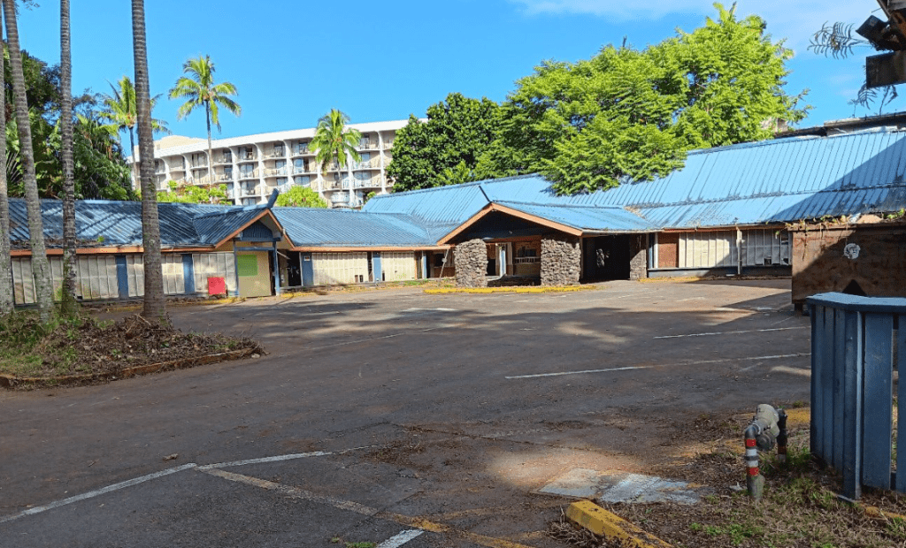 08/04/23-health-and-safety-risks-at-former-uncle-billy's-resort-to-be-…