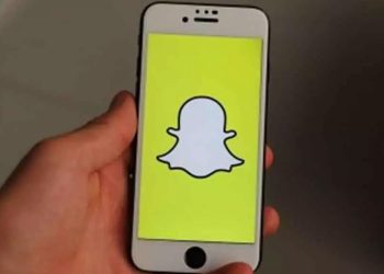 snapchat-allowing-users-to-enable-dark-mode-without-subscription-on-android-–-the-hans-india