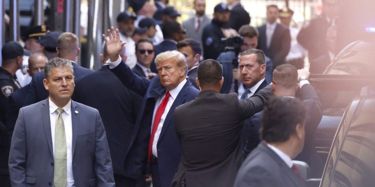 search-warrant-gives-jack-smith-access-to-trump's-twitter-account-–-usa-today